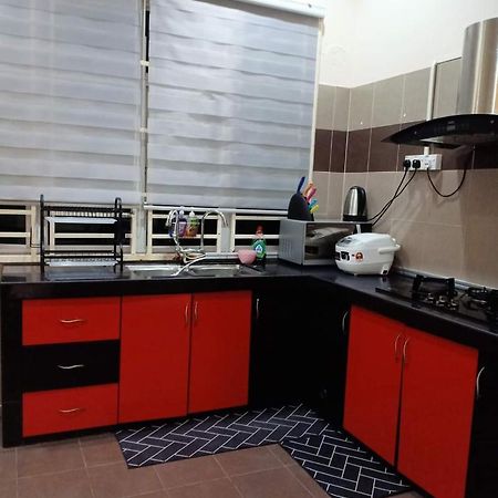 Melissa Homestay Merlimau エクステリア 写真