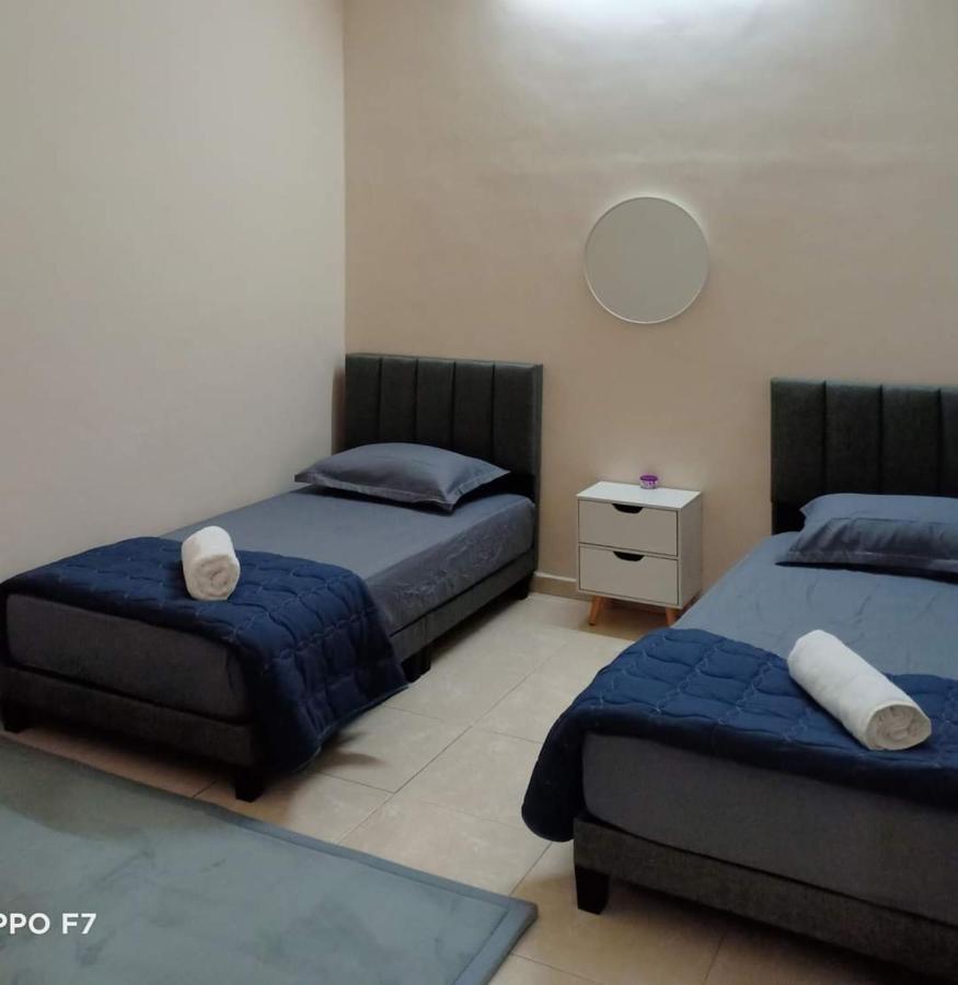 Melissa Homestay Merlimau エクステリア 写真